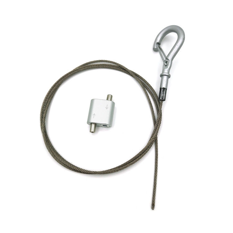 Pinza per cavo ad anello con gancio a scatto per sistemi di sospensione a filo per condotti di ventilazione