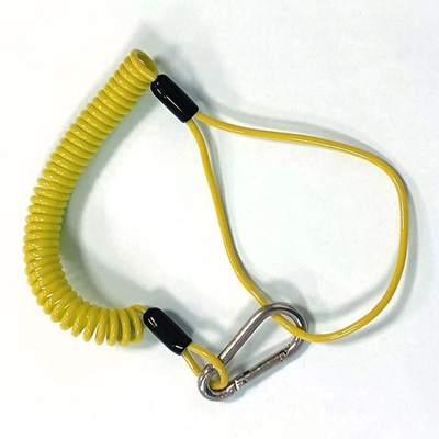 Il rivestimento di plastica della primavera su ordinazione ha arrotolato la sicurezza Lanyard For Fall Protection del cavo